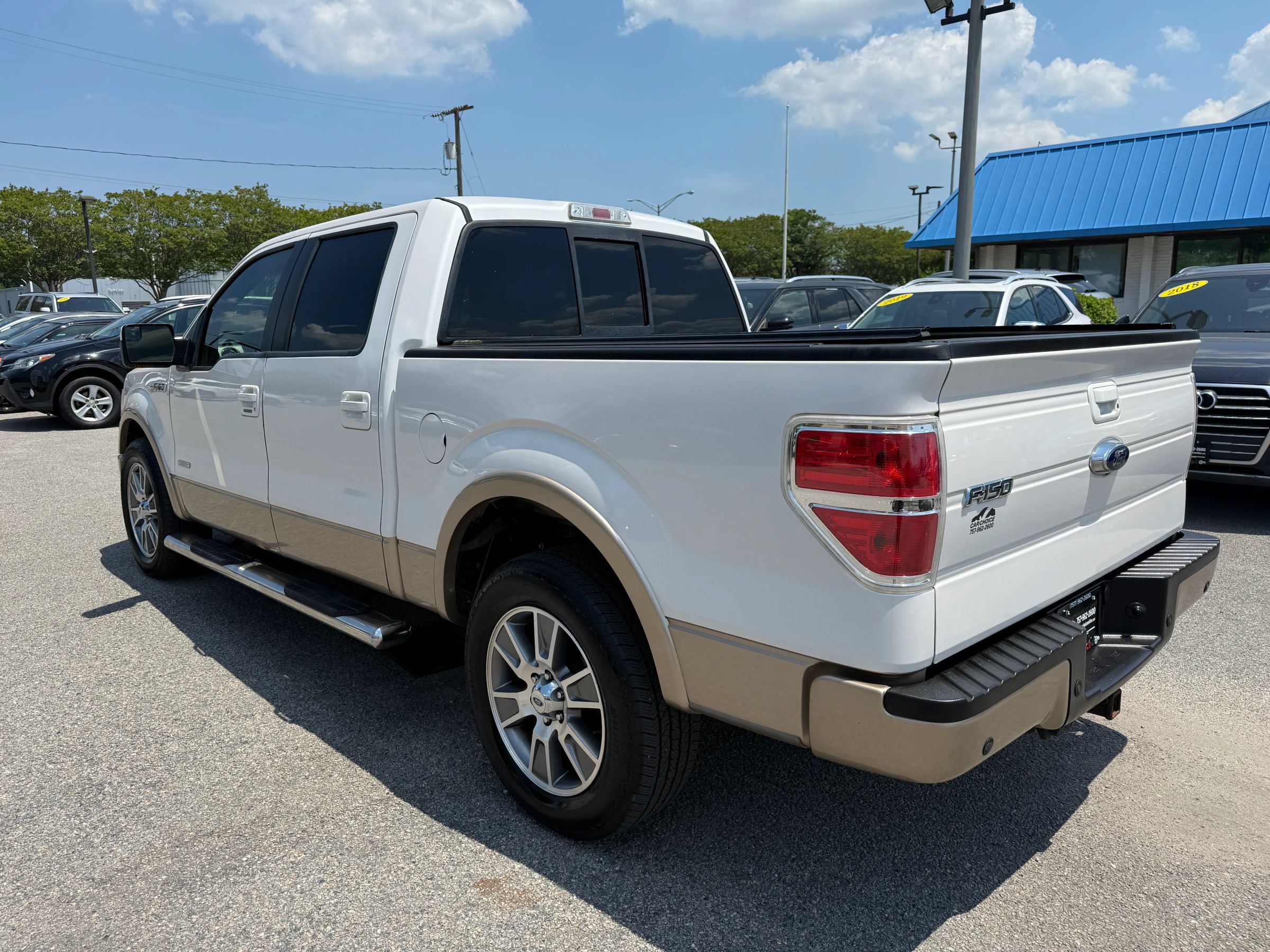 Used 2014 Ford F150 Lariat w/ Equipment Group 502A Luxury RWD image 10
