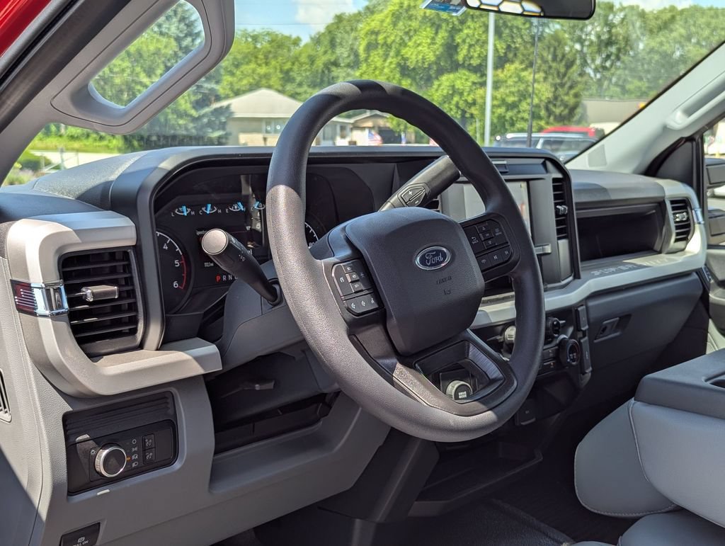 New 2026 Ford F550 Luxury RWD image 5