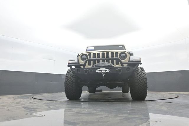 Used 2020 Jeep Gladiator Sport w/ Quick Order Package 24S AWD/4WD image 34