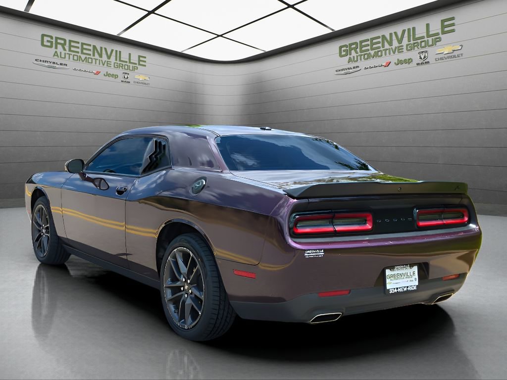 Used 2022 Dodge Challenger SXT w/ Blacktop Package image 3