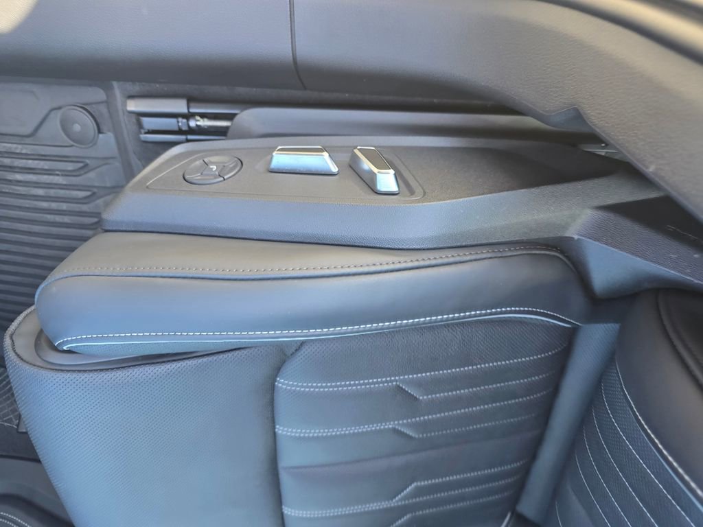 Used 2025 Audi A6 3.0T Prestige w/ Prestige Package AWD/4WD image 37