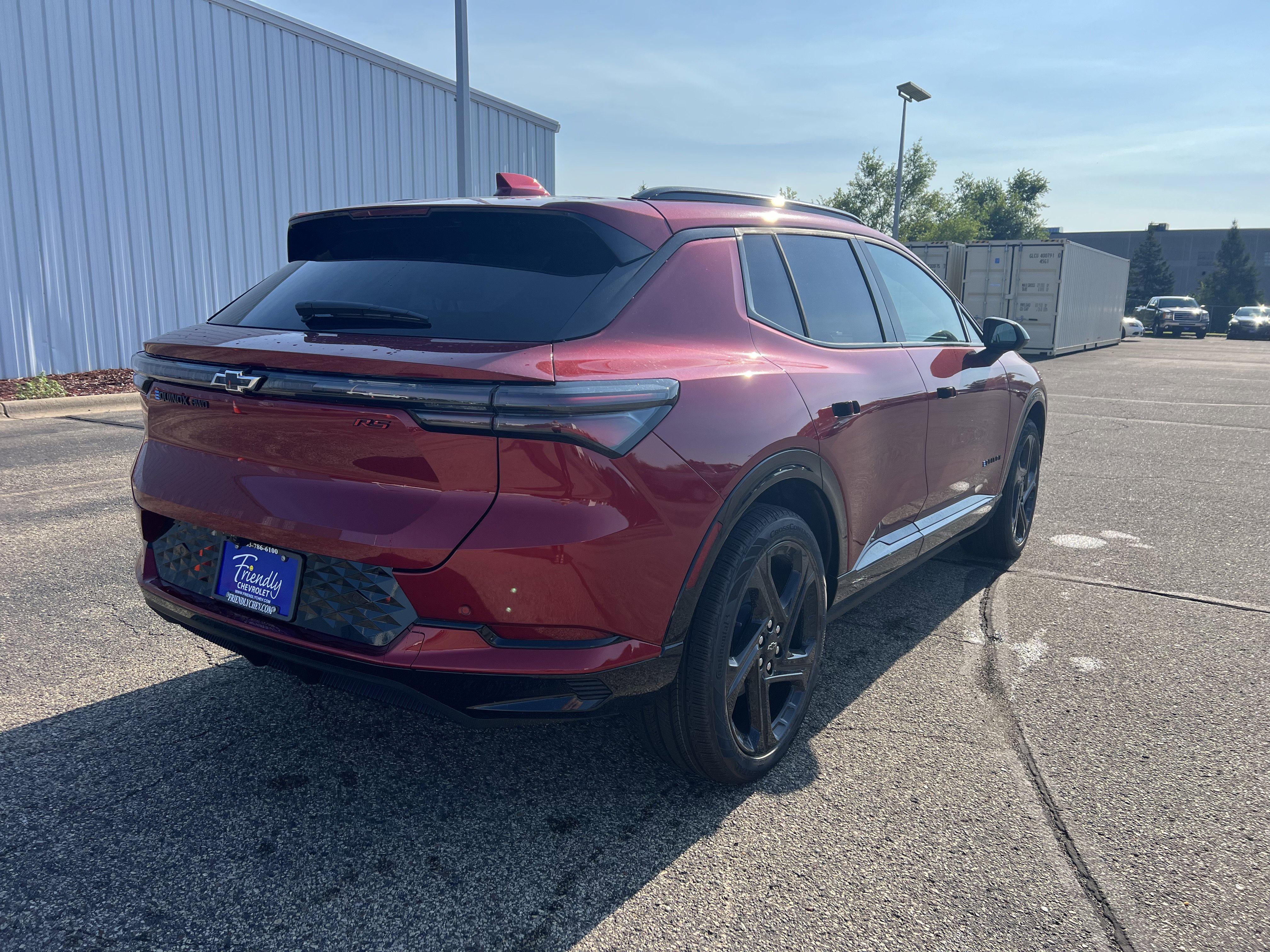 New 2025 Chevrolet Equinox EV RS image 3