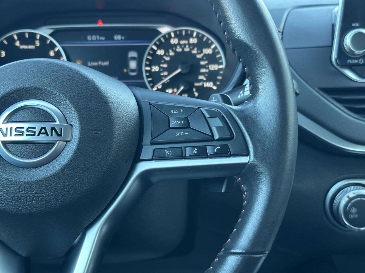 Used 2022 Nissan Altima 2.5 SR w/ Midnight Edition Package AWD/4WD image 26