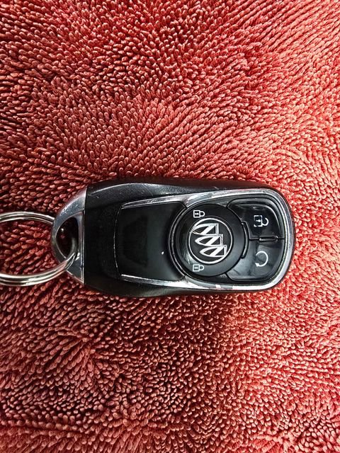 Used 2018 Buick Regal Preferred w/ Sights and Sounds Package image 37