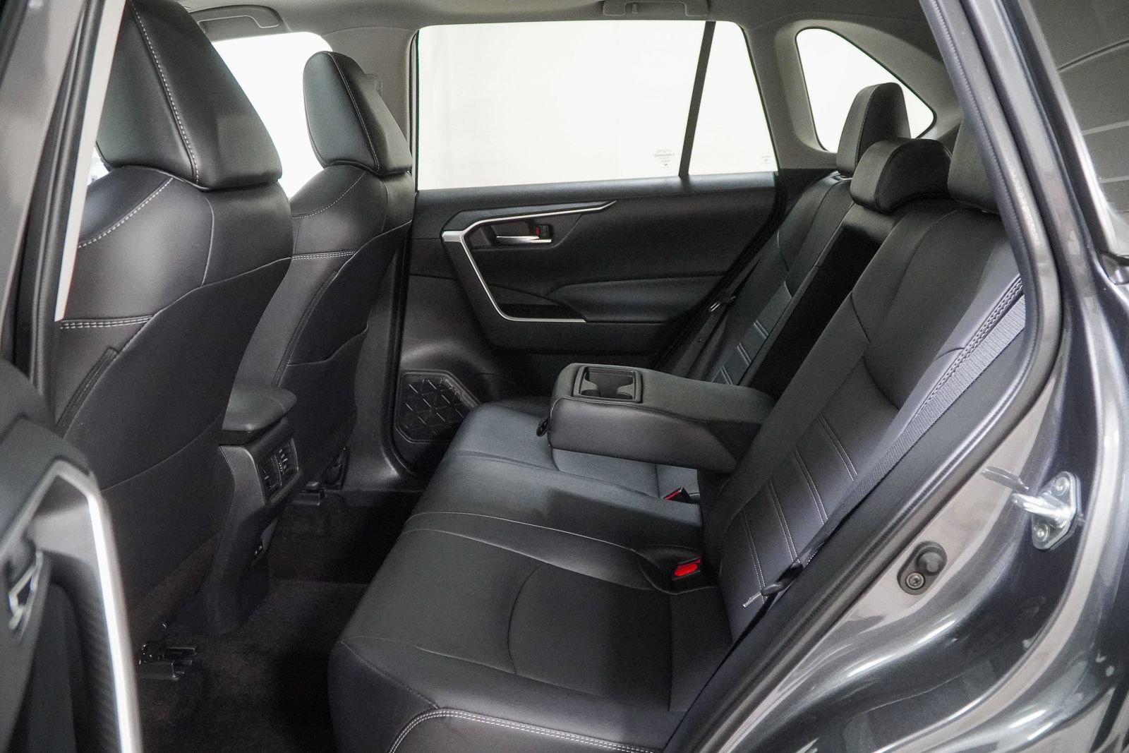 Used 2024 Toyota RAV4 XLE Premium w/ Weather Package AWD/4WD image 41