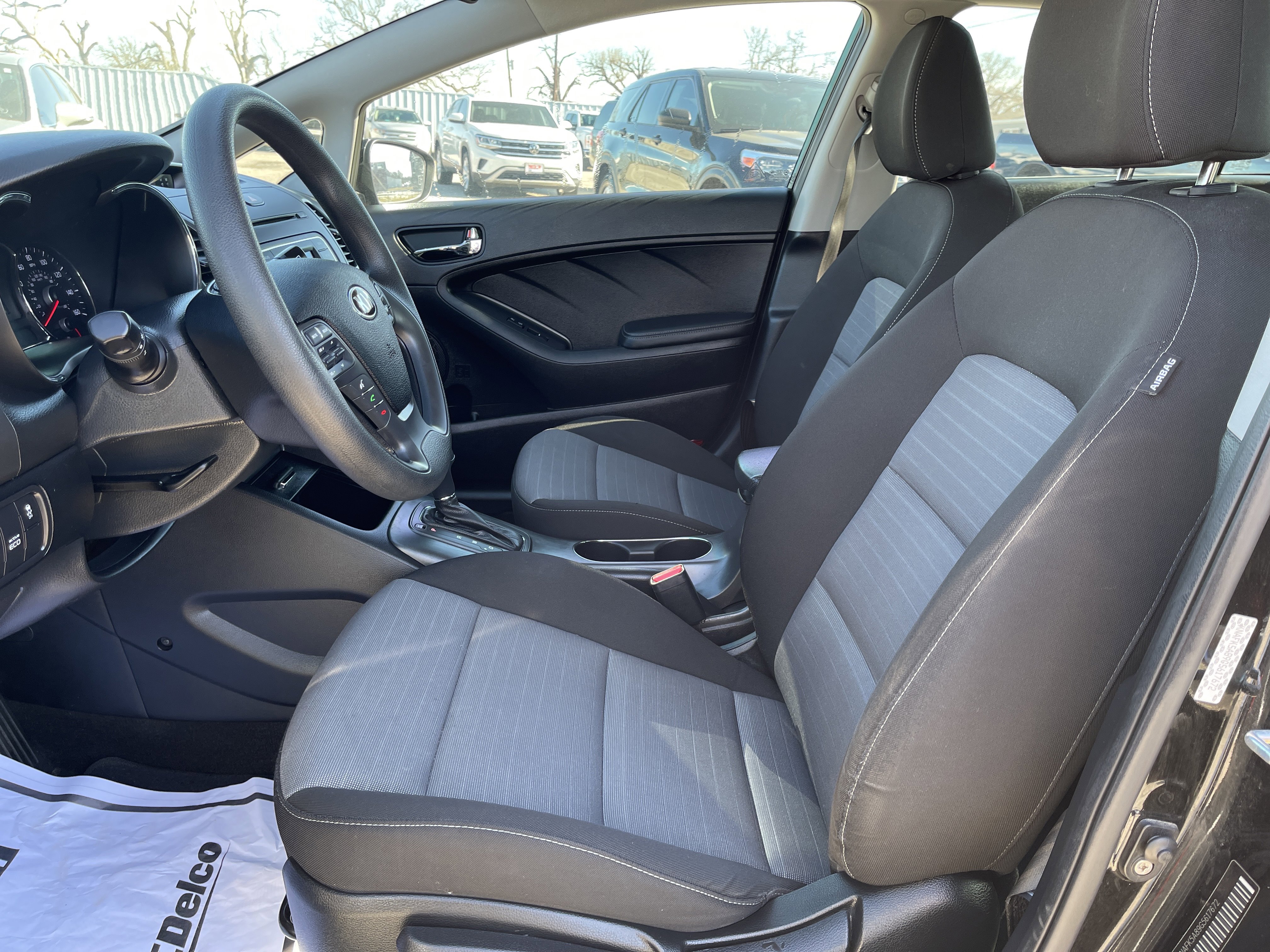 Used 2016 Kia Forte LX image 35