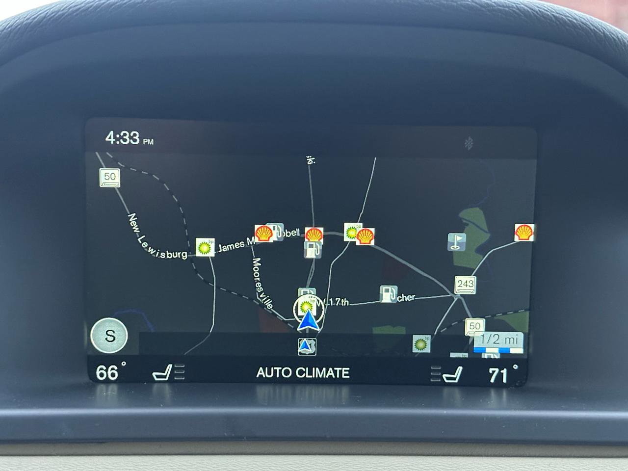 Used 2016 Volvo XC70 T5 Premier image 31