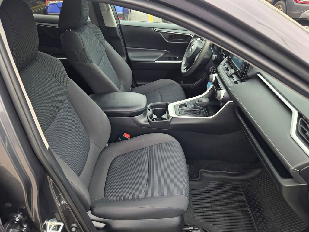 Used 2020 Toyota RAV4 LE w/ All Weather Liner Package image 10