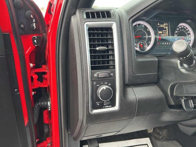 Used 2021 RAM 1500 Classic Warlock image 16