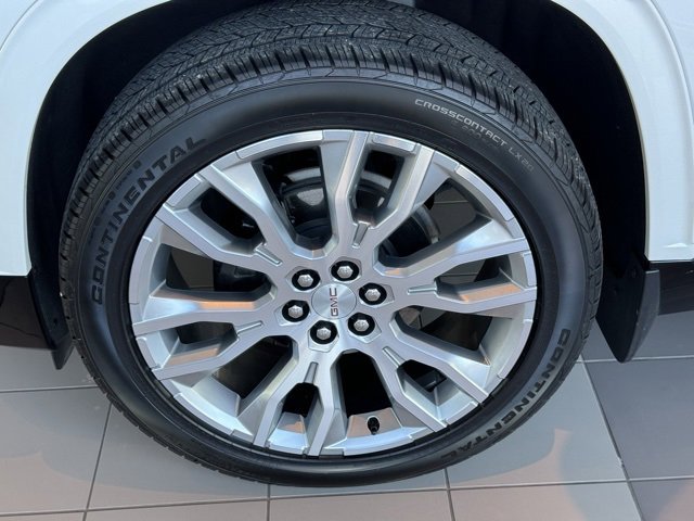 Certified 2024 GMC Acadia Denali w/ Super Cruise Package image 17