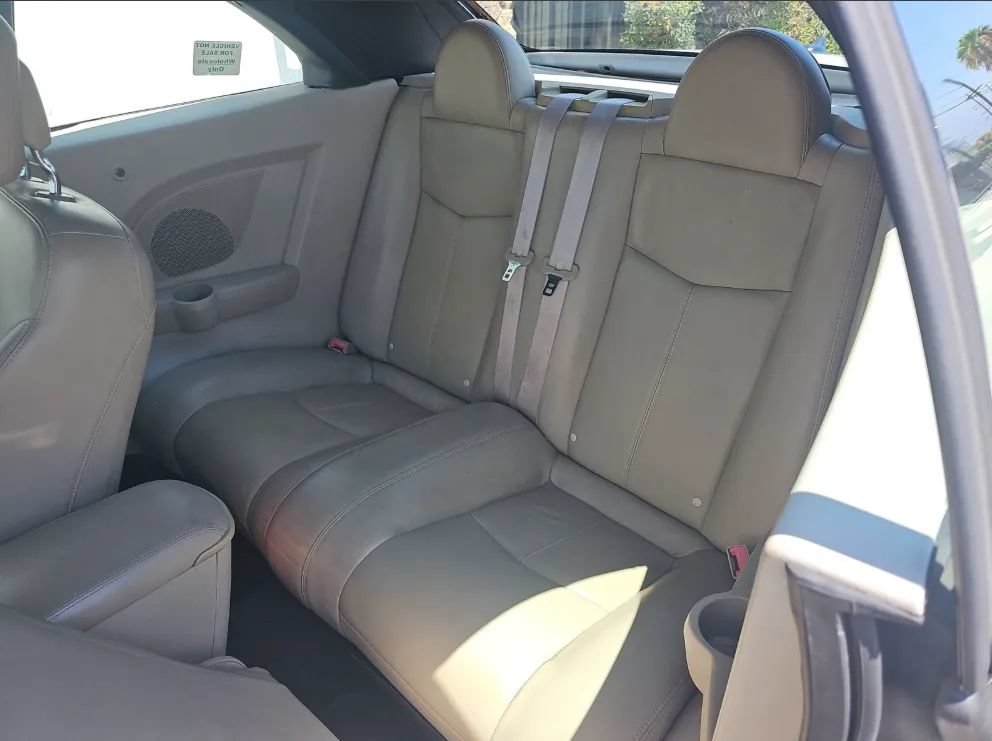 Used 2011 Chrysler 200 Limited FWD image 8