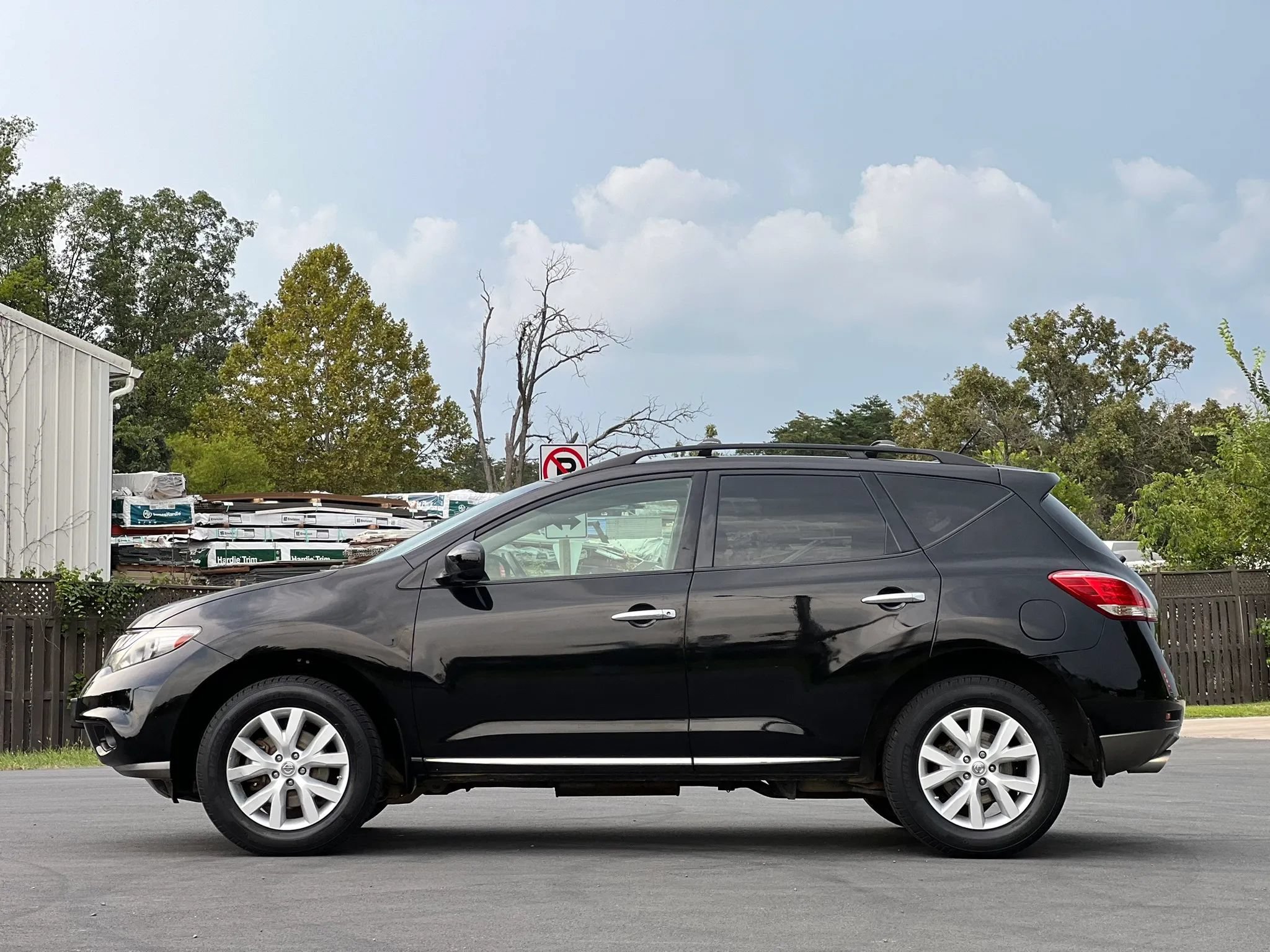 Used 2012 Nissan Murano SL w/ Navigation Pkg AWD/4WD image 2
