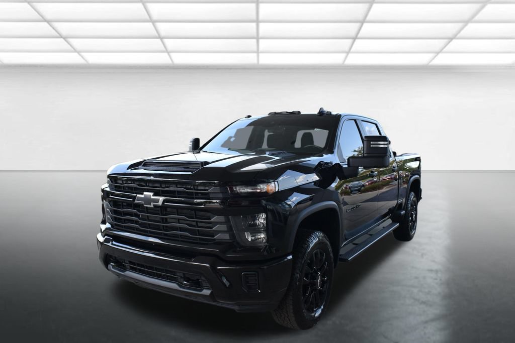 Used 2026 Chevrolet Silverado 2500 Custom w/ Custom Blackout Package AWD/4WD image 6