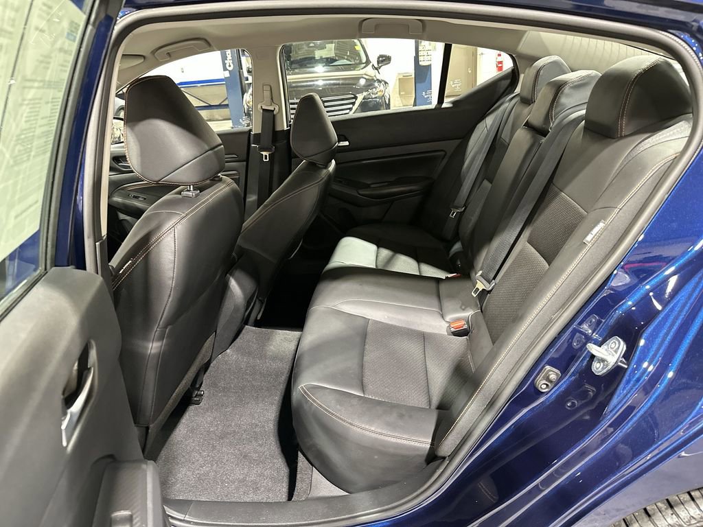 Used 2022 Nissan Altima 2.5 SR image 23