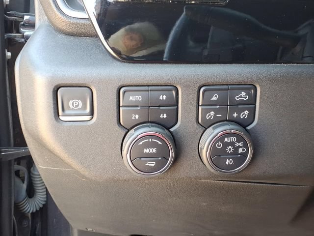 Used 2022 Chevrolet Silverado 1500 LTZ AWD/4WD image 18