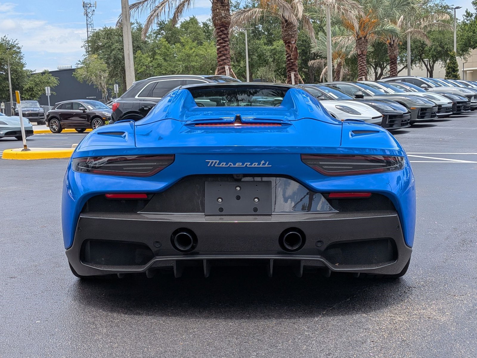 Used 2023 Maserati MC20 Spyder RWD image 10