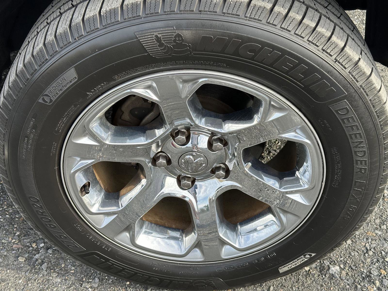 Used 2017 RAM 1500 Laramie image 10