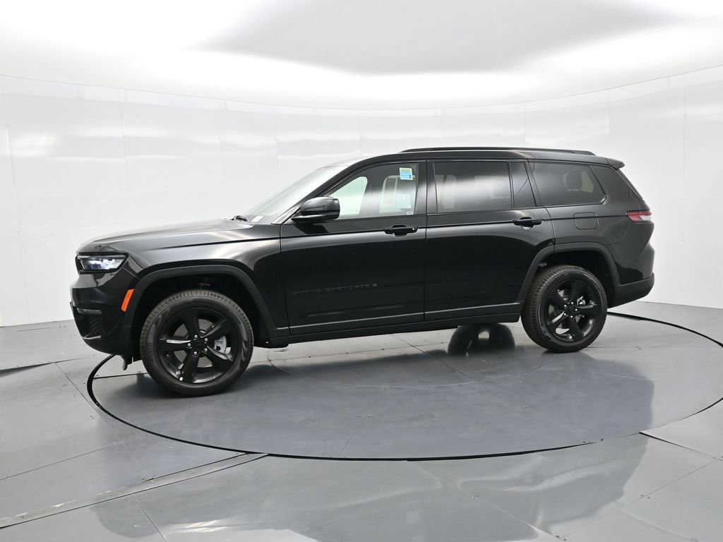 New 2025 Jeep Grand Cherokee L Limited w/ Black Appearance Package image 10