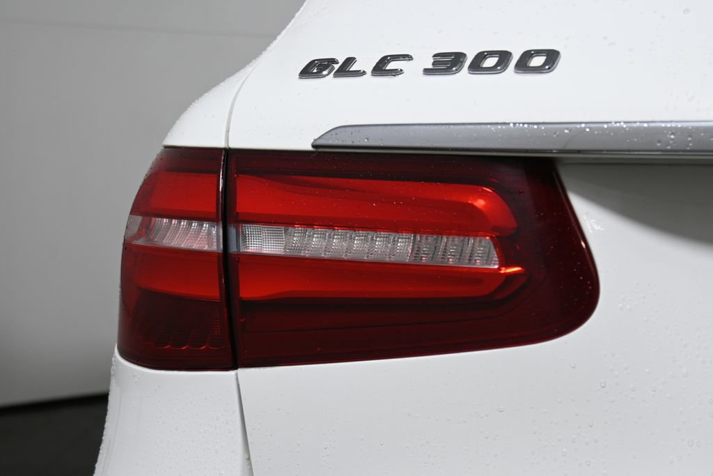 Used 2019 Mercedes-Benz GLC 300 4MATIC image 12