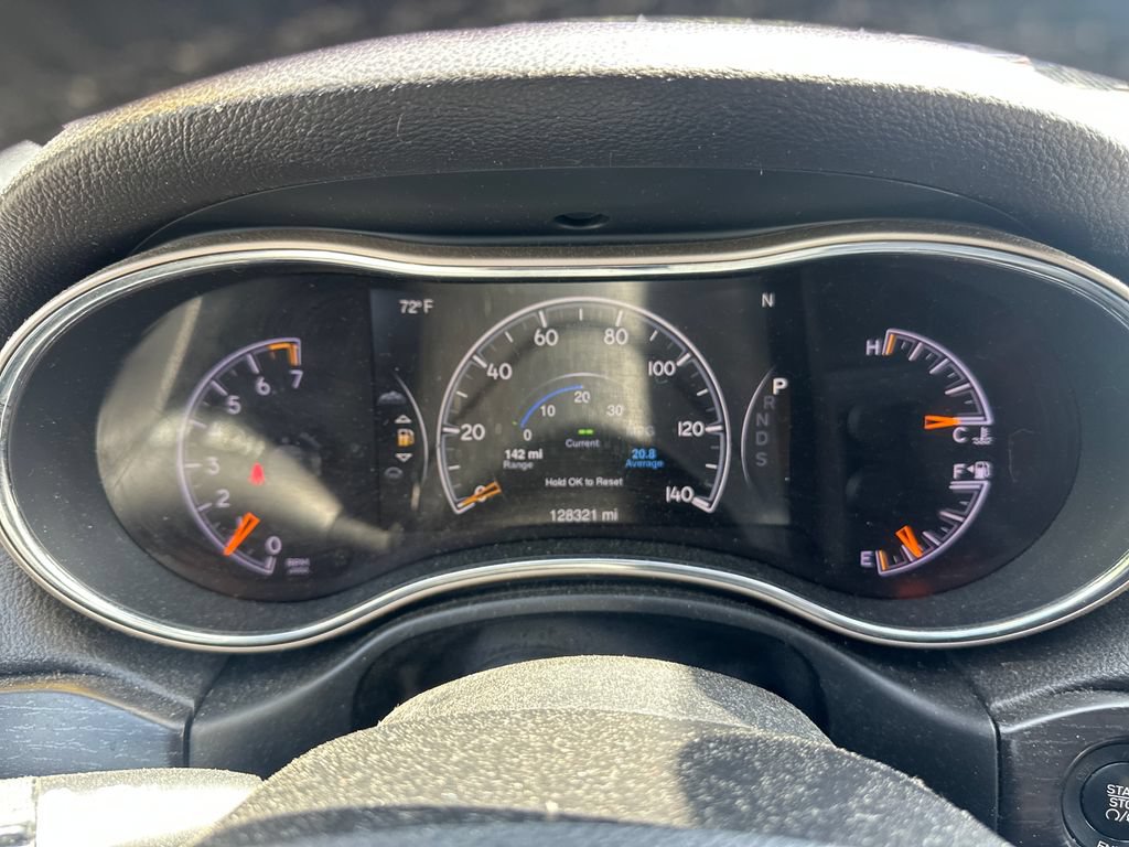 Used 2014 Jeep Grand Cherokee Limited AWD/4WD image 10