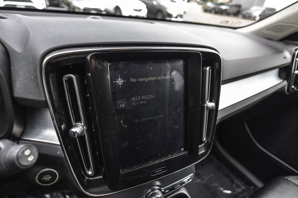Used 2019 Volvo XC40 T5 Momentum AWD/4WD image 13