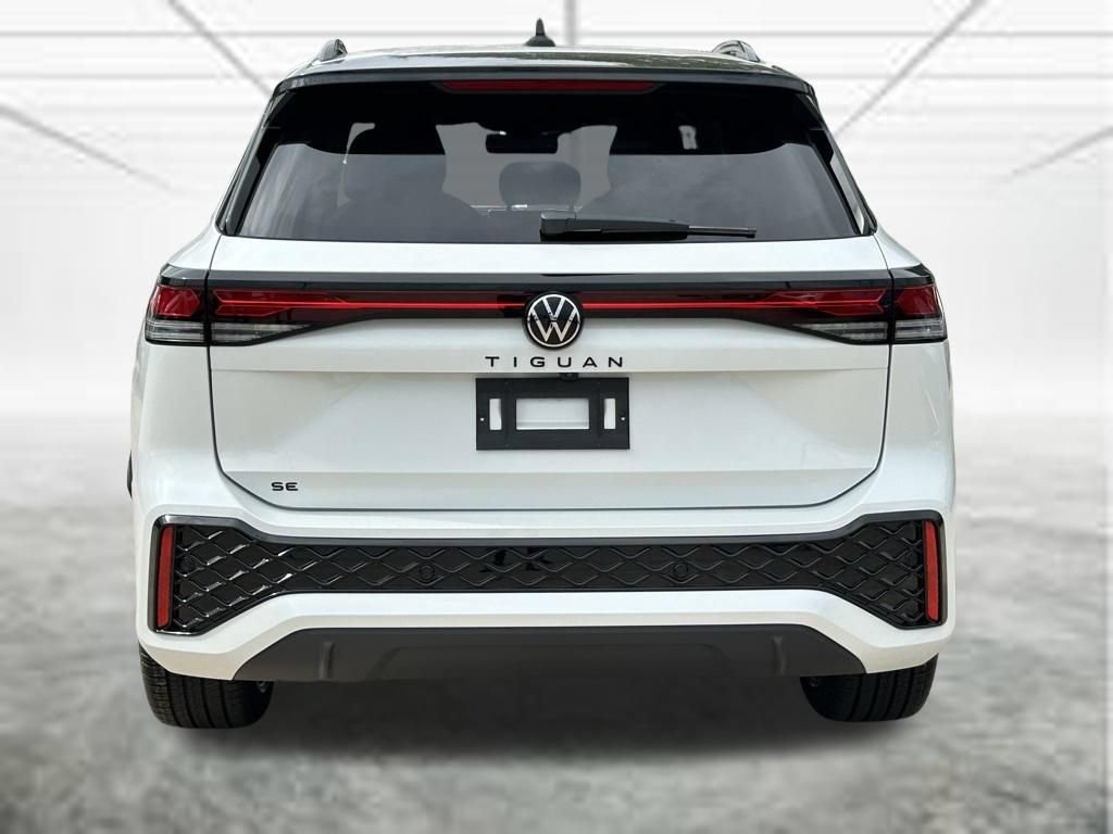 New 2026 Volkswagen Tiguan SE R-Line FWD image 5