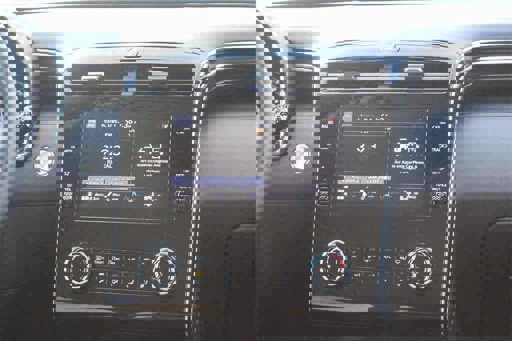 Certified 2022 Hyundai Tucson SEL w/ Cargo Package image 19