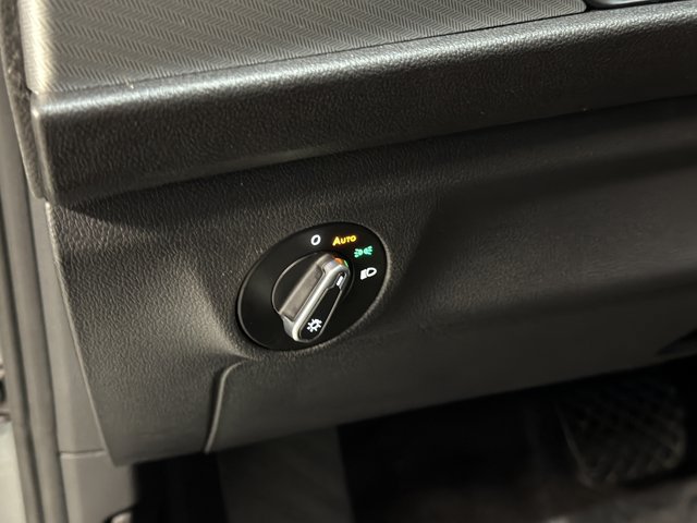 Certified 2022 Volkswagen Jetta Sport FWD image 35