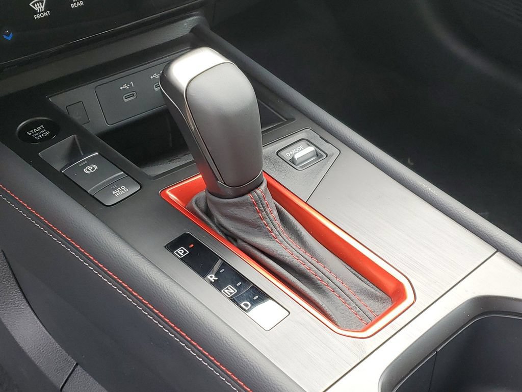 New 2026 Nissan Kicks SR w/ SR Premium Package FWD image 28
