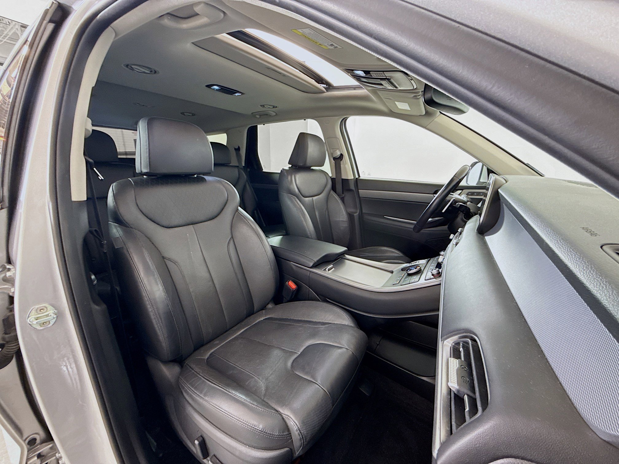 Used 2021 Hyundai Palisade SEL w/ Premium Package image 29