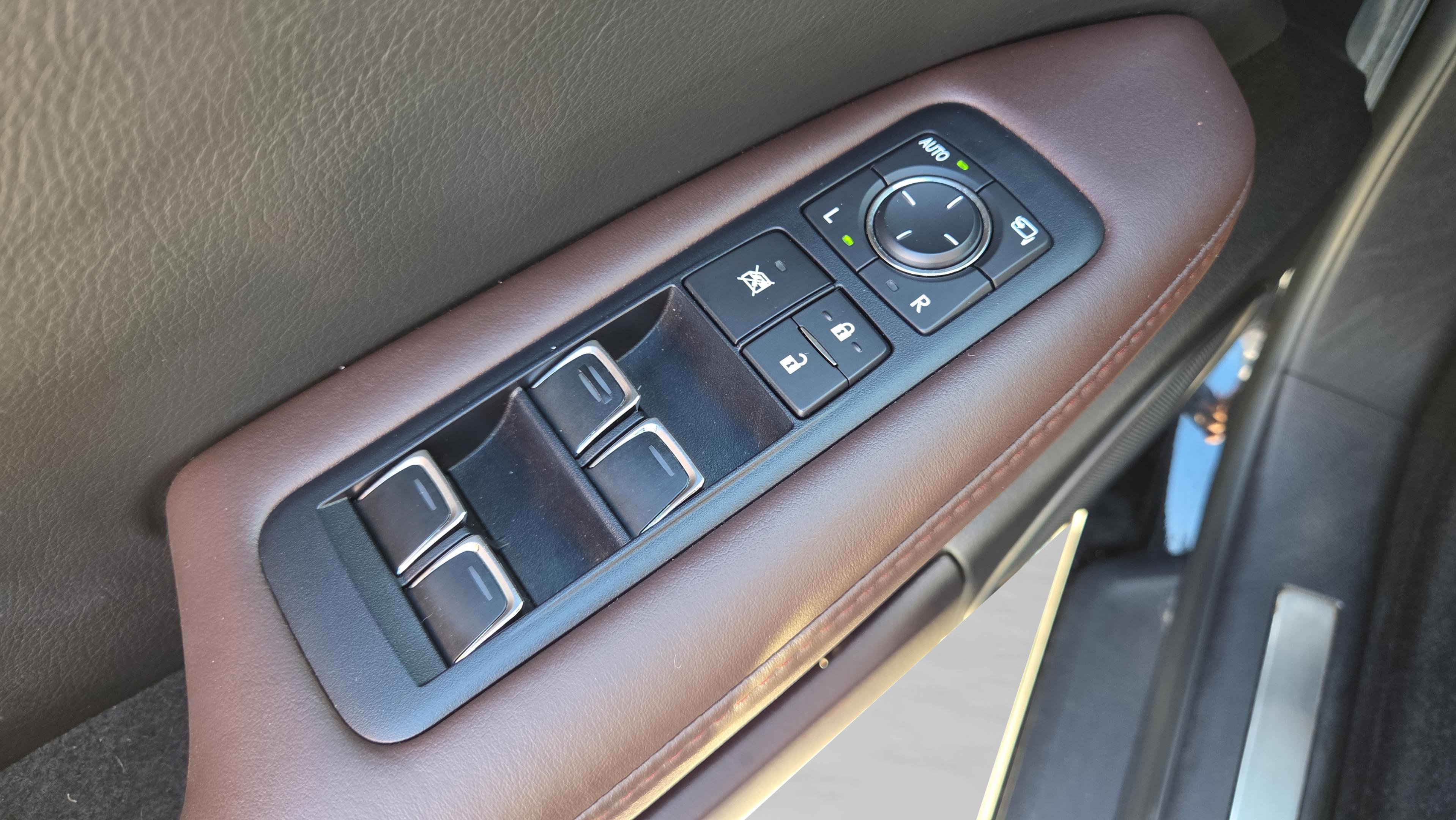 Used 2016 Lexus RX 350 F Sport w/ Premium Package image 38