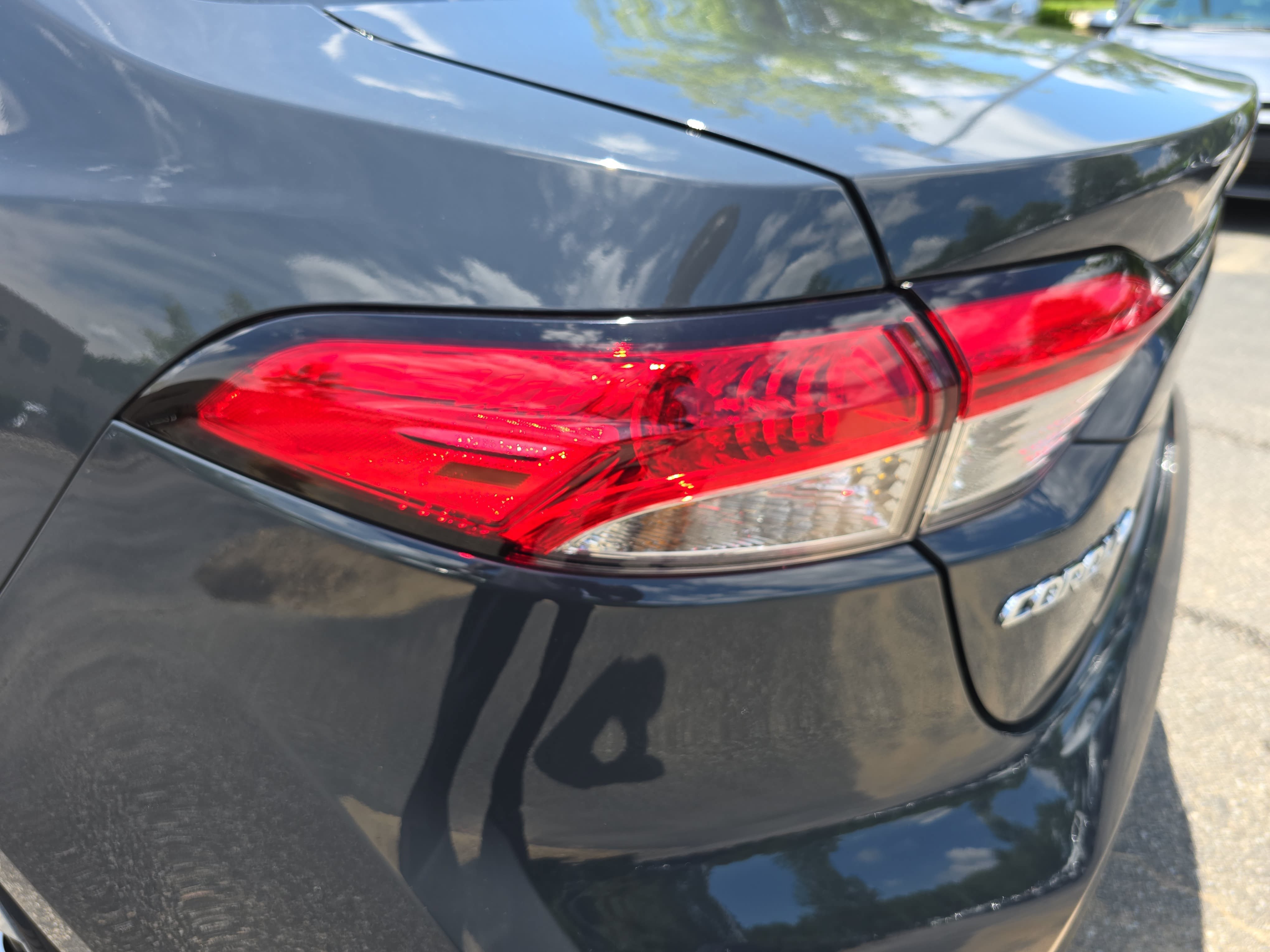 Used 2024 Toyota Corolla LE FWD image 33