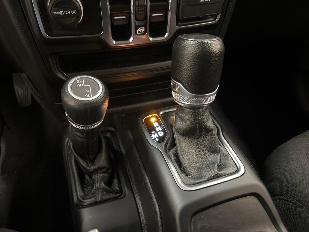 Used 2022 Jeep Wrangler Unlimited Sport image 22