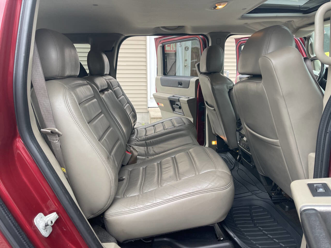 Used 2003 HUMMER H2 Base 4dr 4WD SUV w/ Preferred Equipment Group image 19
