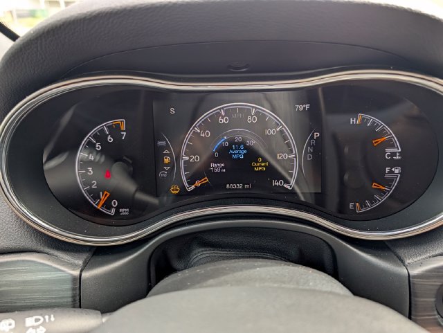Used 2021 Jeep Grand Cherokee Laredo X RWD image 15