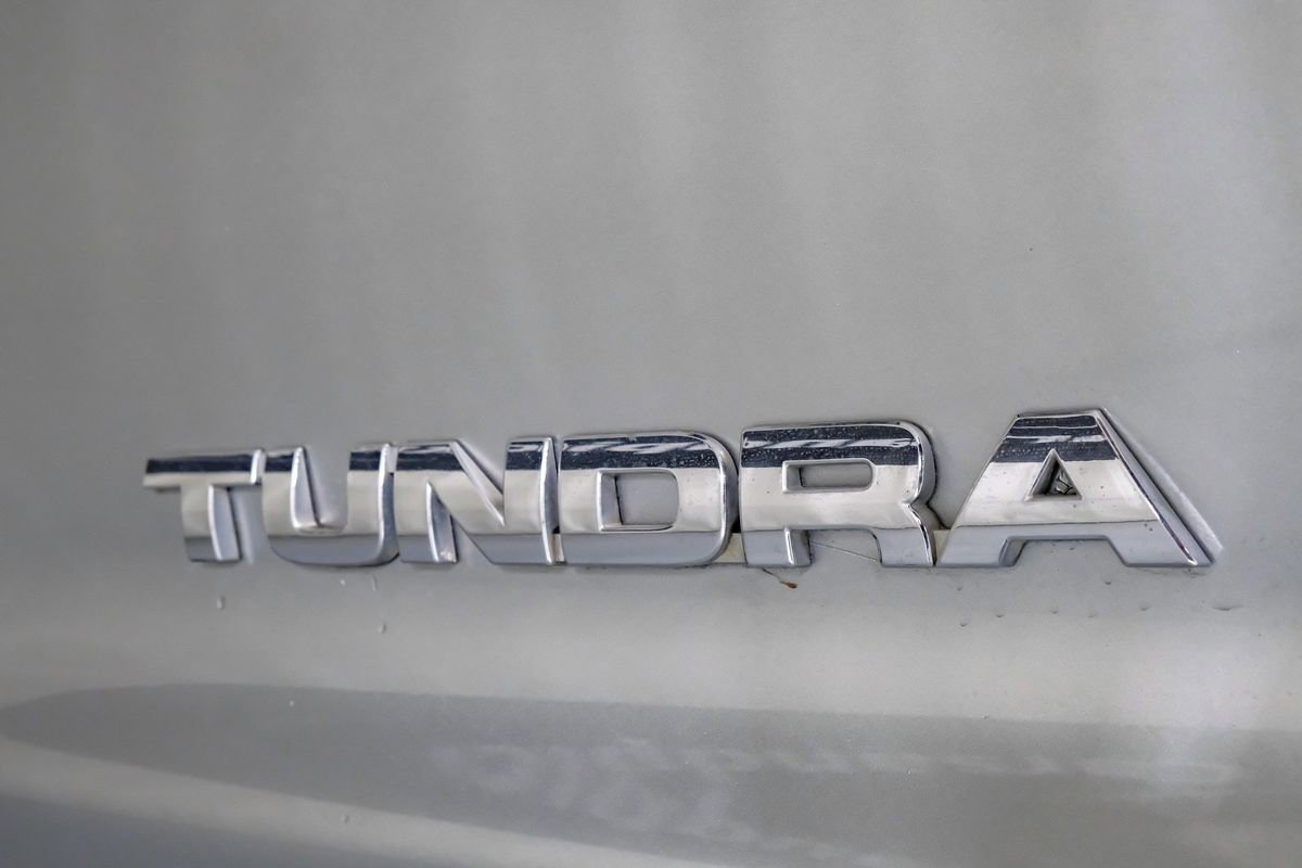 Used 2013 Toyota Tundra Grade w/ Tow Pkg image 38