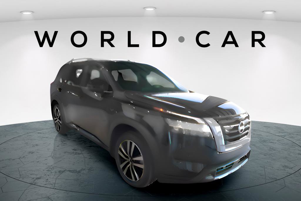 Used 2024 Nissan Pathfinder Platinum w/ Cargo Package image 5
