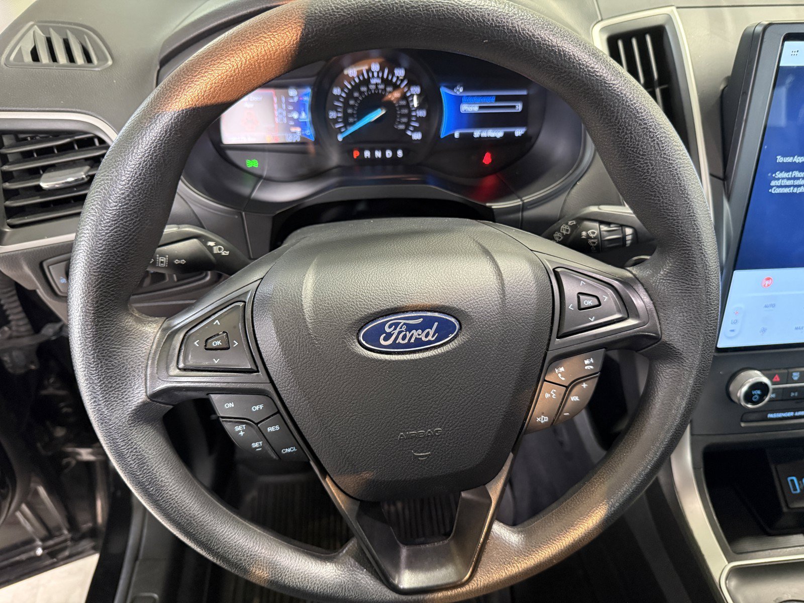 Used 2022 Ford Edge SE AWD/4WD image 16