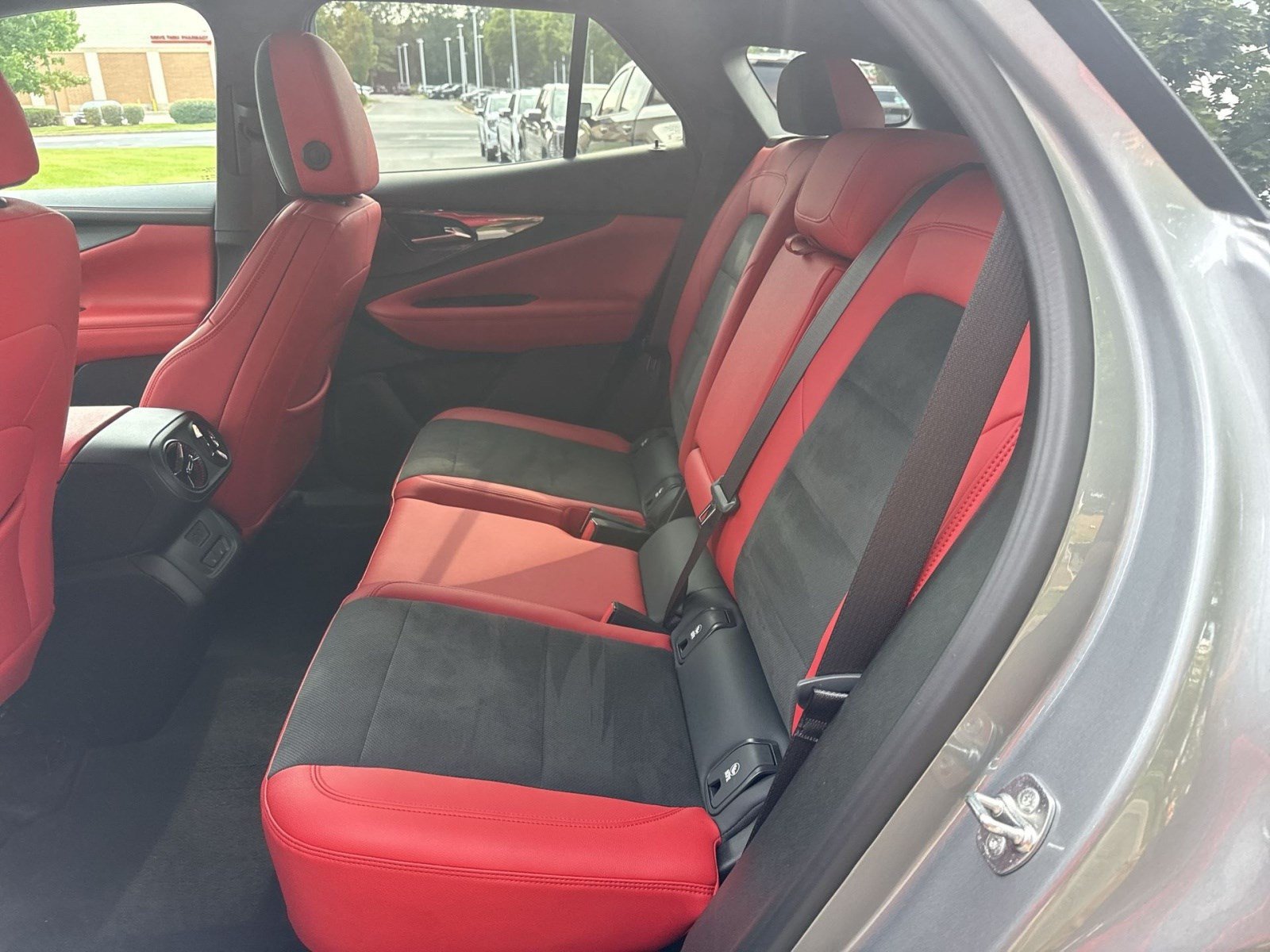 Used 2024 Chevrolet Blazer EV RS AWD/4WD image 21