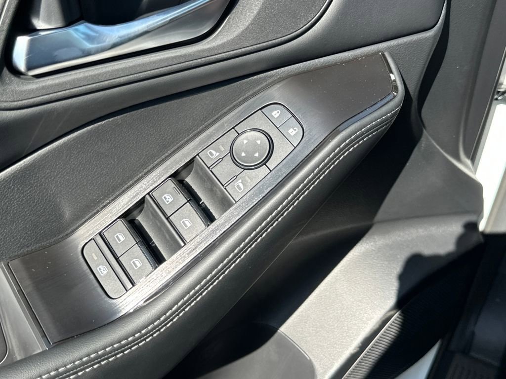 New 2026 Nissan Rogue SV image 11