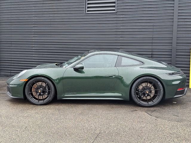 New 2026 Porsche 911 Carrera GTS image 2