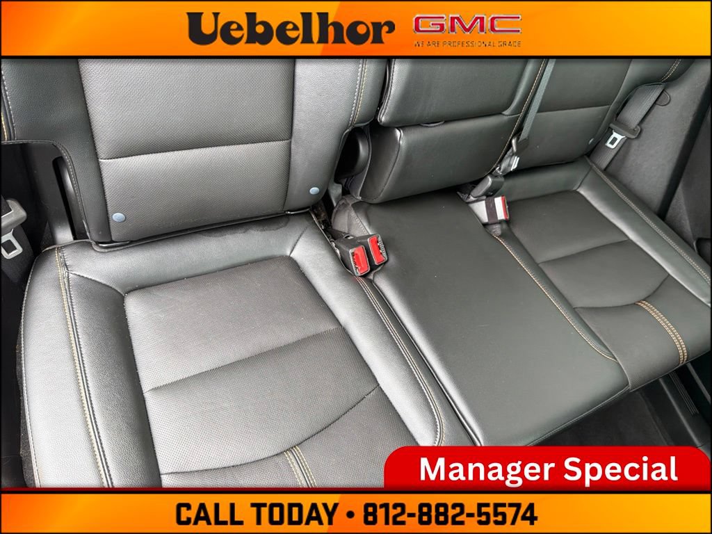 Used 2023 Chevrolet Equinox Premier AWD/4WD image 6