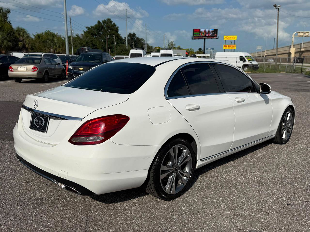Used 2017 Mercedes-Benz C 300 Sedan image 4