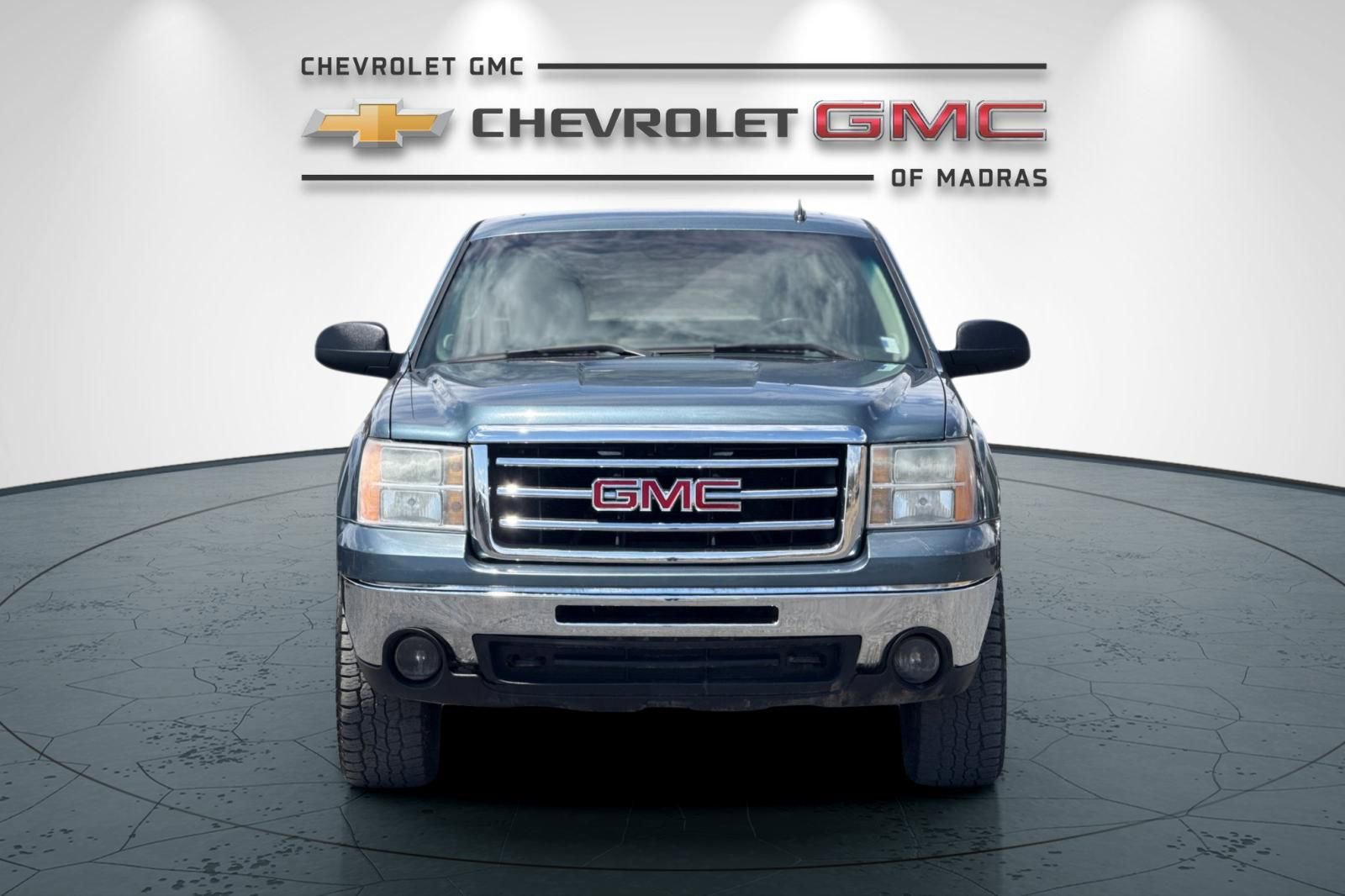 Used 2012 GMC Sierra 1500 SLE w/ Power Tech Package AWD/4WD image 8
