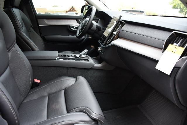 New 2026 Volvo XC90 B6 Ultra w/ Protection Package Premier AWD/4WD image 30