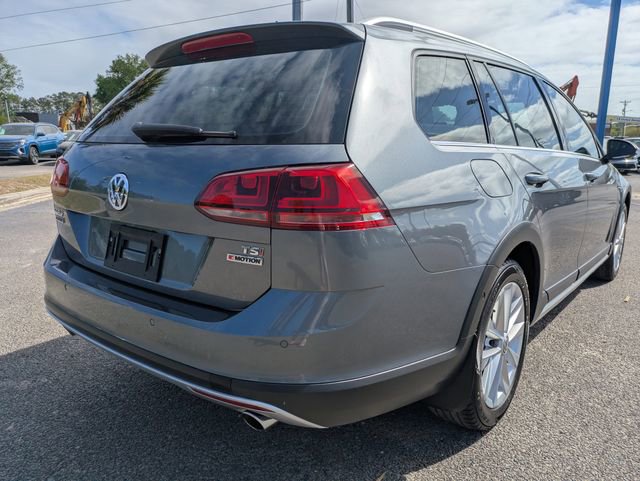 Used 2017 Volkswagen Golf Alltrack SE image 4