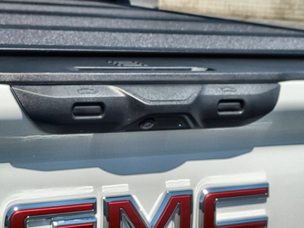 Used 2026 GMC Sierra EV Elevation AWD/4WD image 32