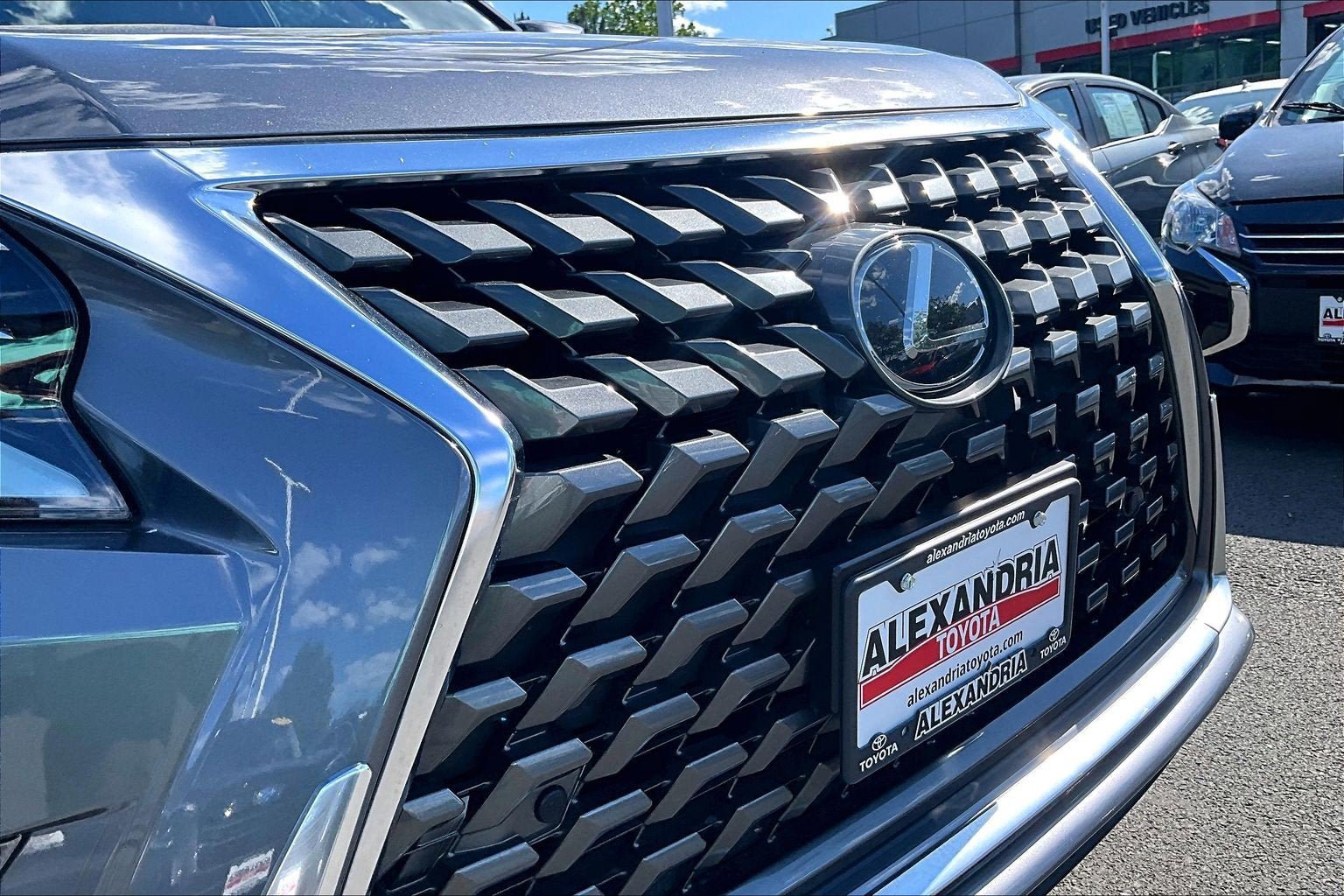 Used 2022 Lexus GX 460 Premium w/ Accessory Package AWD/4WD image 29