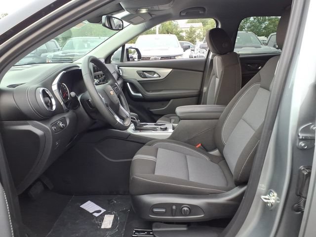 New 2026 Chevrolet Blazer LT w/ Convenience Package FWD image 9