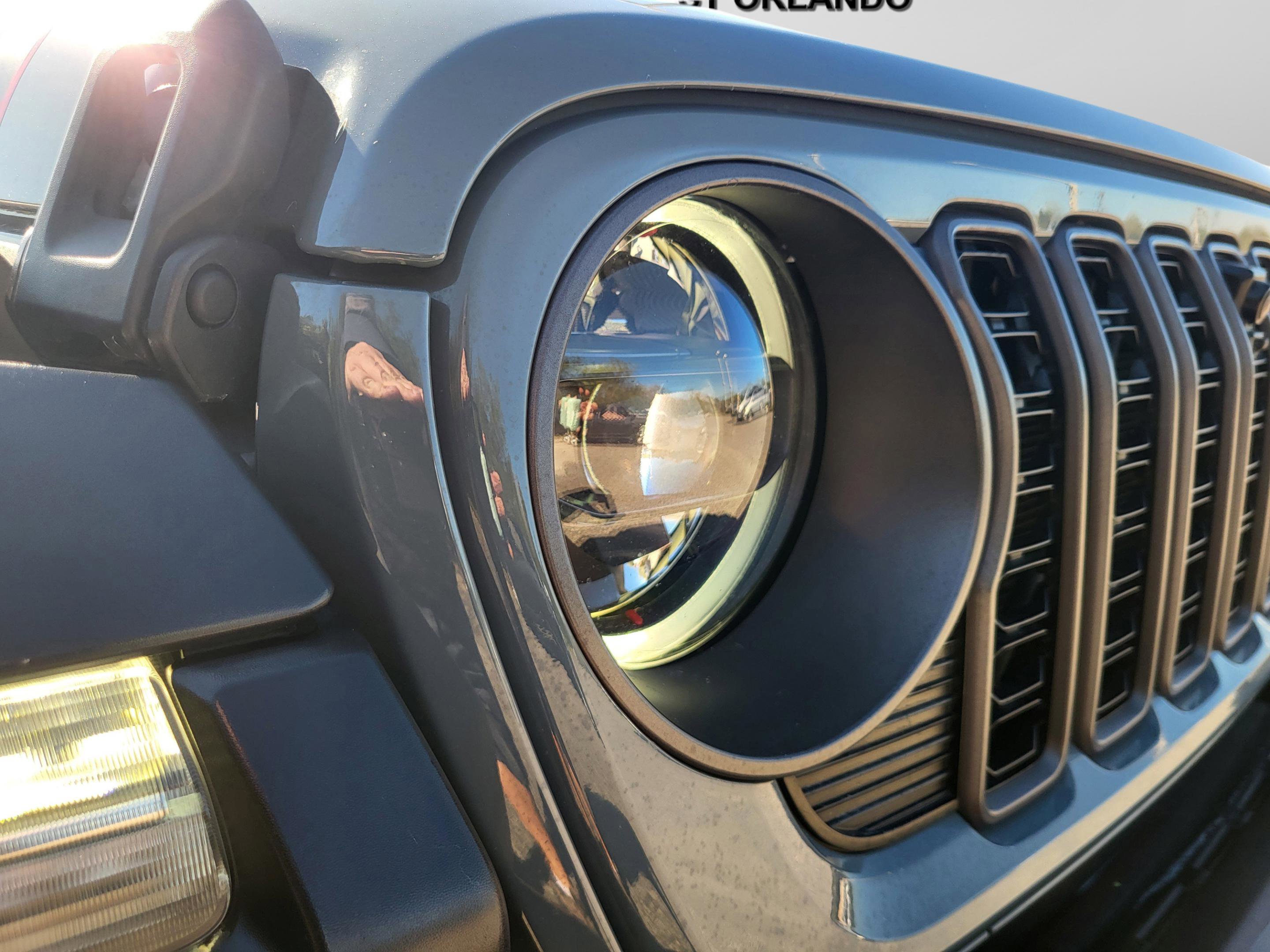 Used 2024 Jeep Wrangler Unlimited Rubicon w/ XTREMEE 35" Tire Package image 56